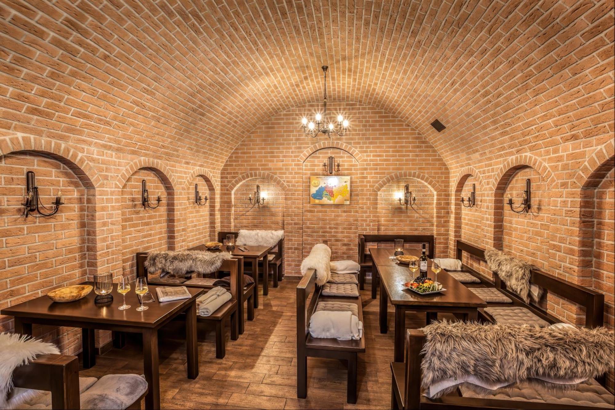 בזנץ Hotel Lidovy Dum מראה חיצוני תמונה